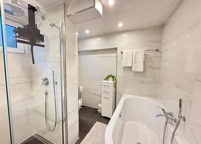 Panorama-suite Mit Kamin & Balkon, Ruhe, Weitblick & Im Schwarzwald * بيرسبرون